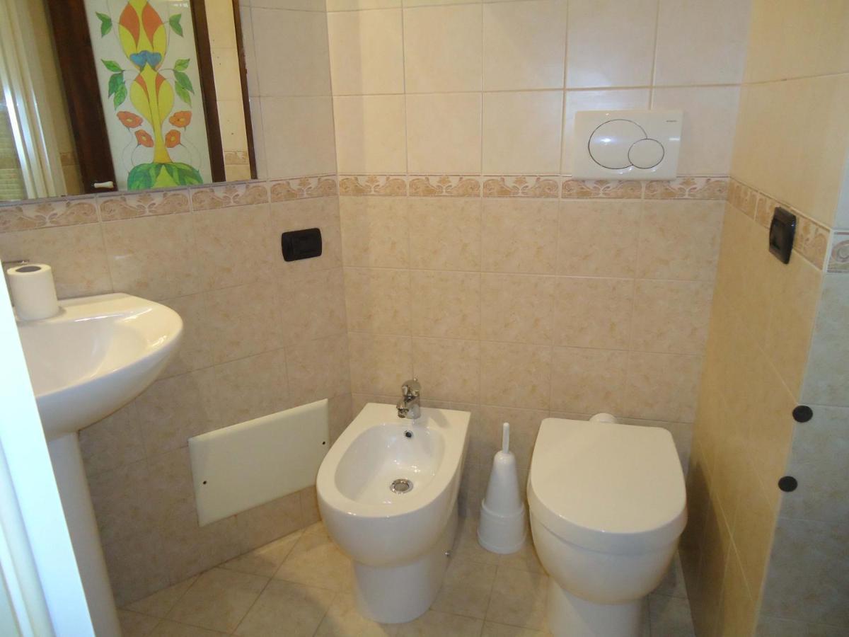 Dimora Dei Figuli Hotel Lecce Cameră foto